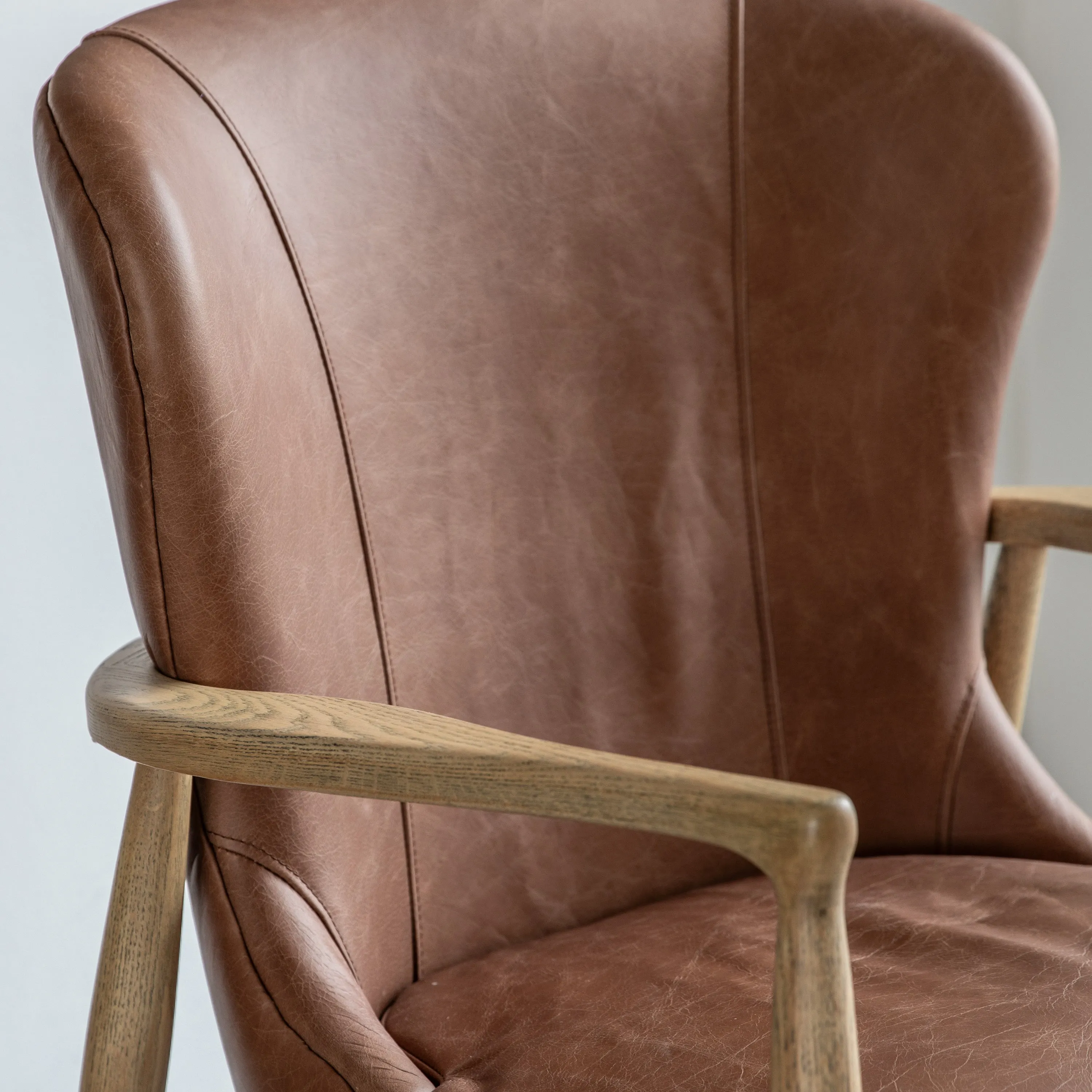 Amos Tariva Armchair Ant Brown Leather