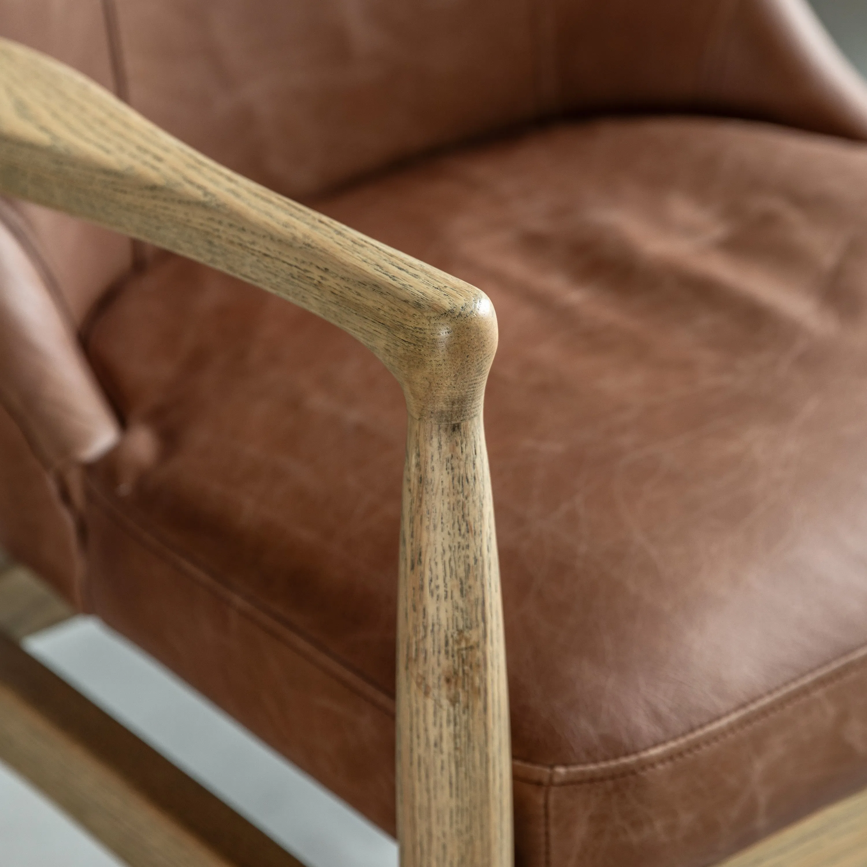 Amos Tariva Armchair Ant Brown Leather