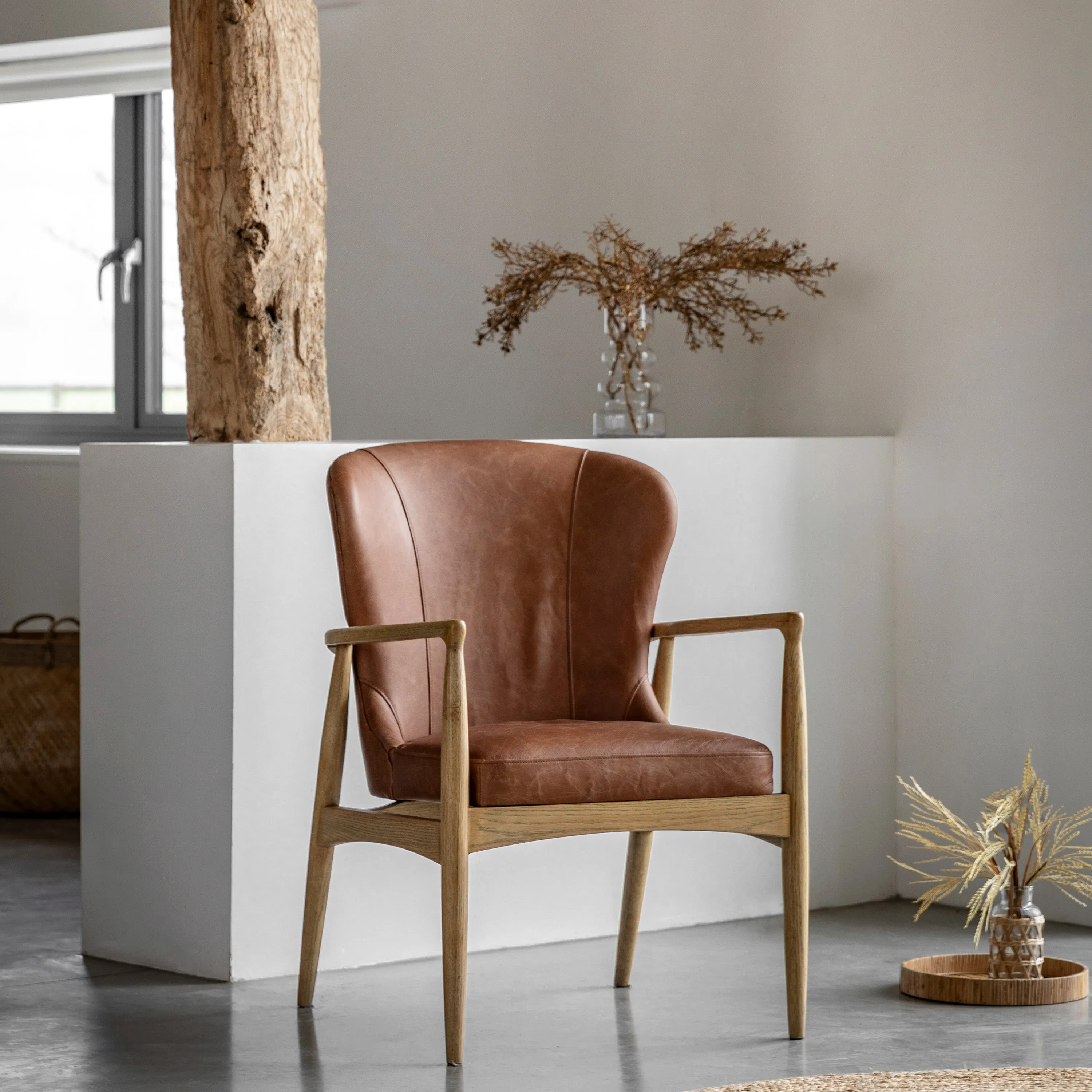 Amos Tariva Armchair Ant Brown Leather
