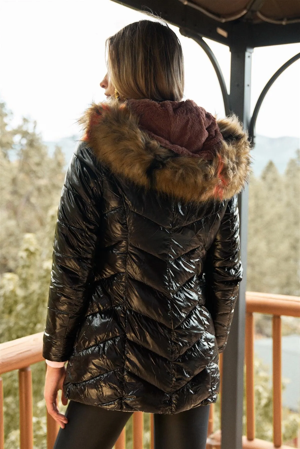 Black Vinyl Glossy Finish Fitted Faux Fur Hood Chevron Padded Puffer Jacket /1-1-1-1