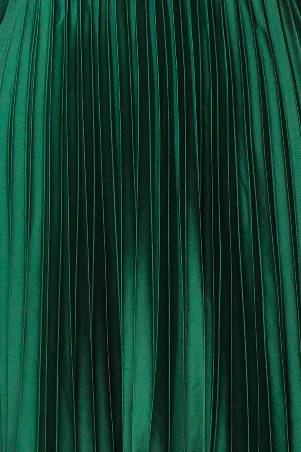 Calira | Green Midi Dress w/ Long Sleeves
