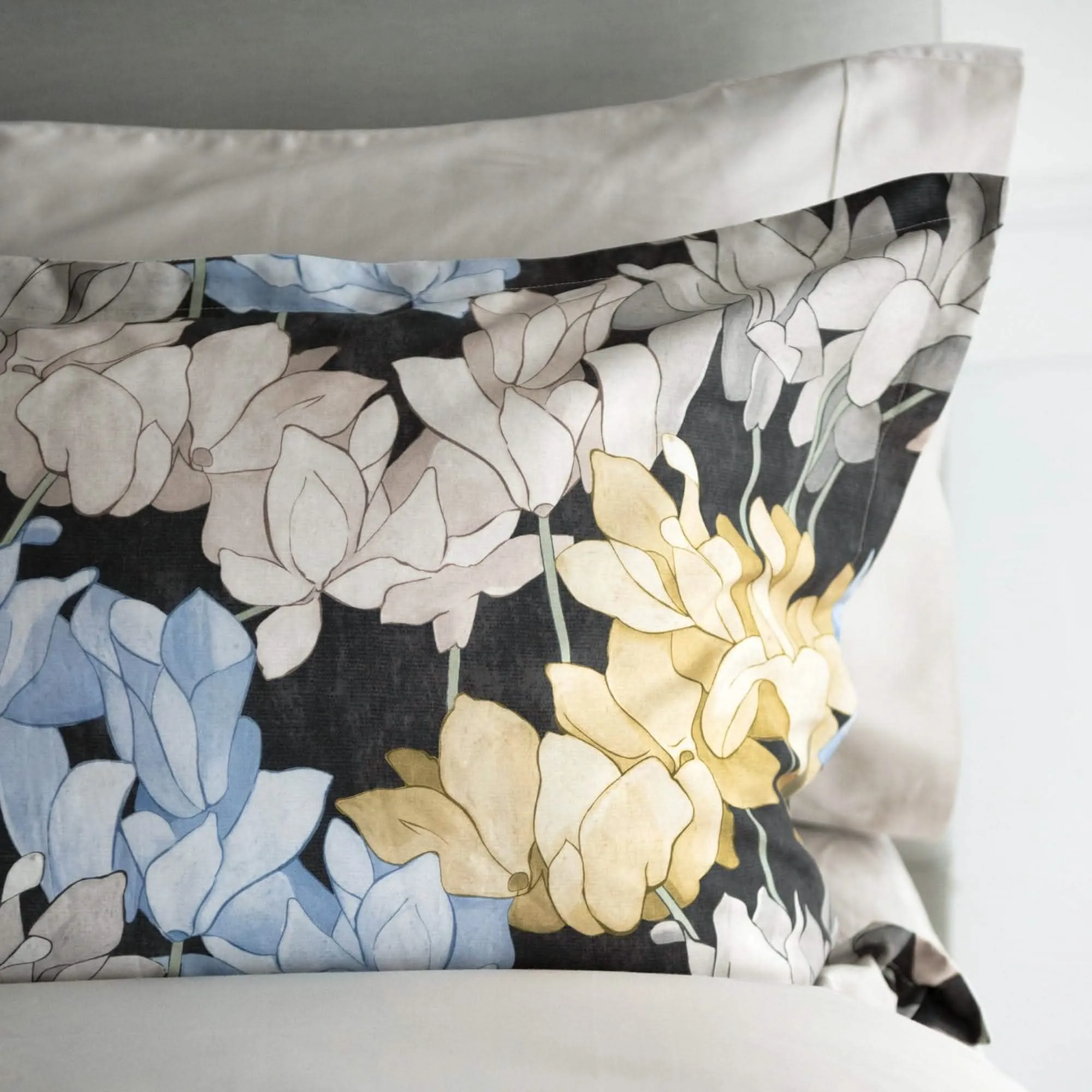 Della Duvet Covers