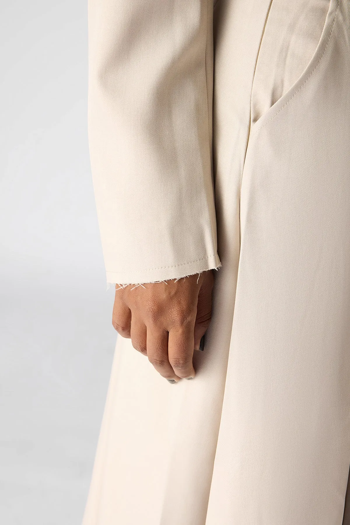 The 9 To 5 Essential Cropped Blazer- Beige