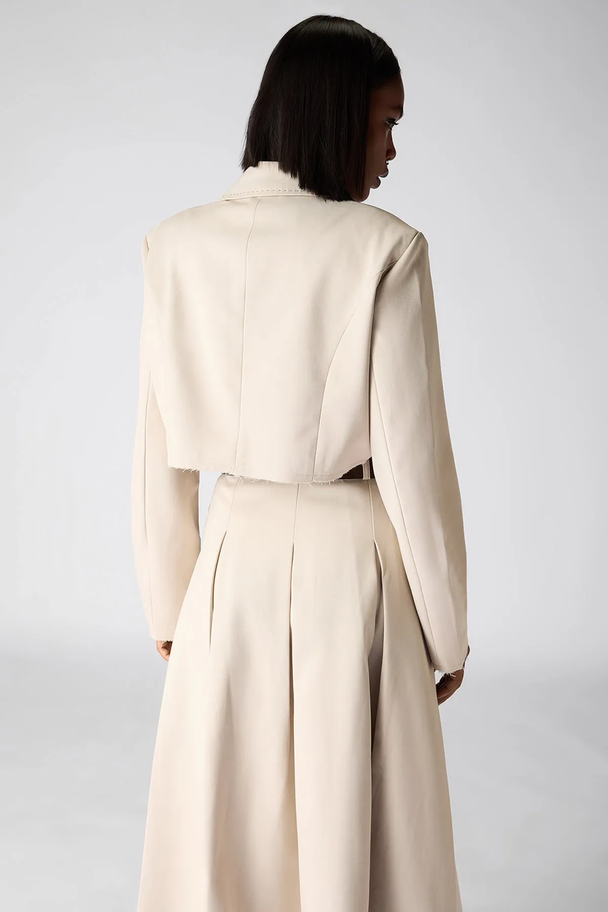 The 9 To 5 Essential Cropped Blazer- Beige
